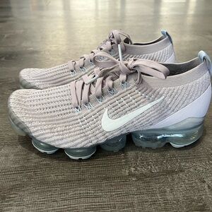 Women’s Nike Air Vapormax Flyknit